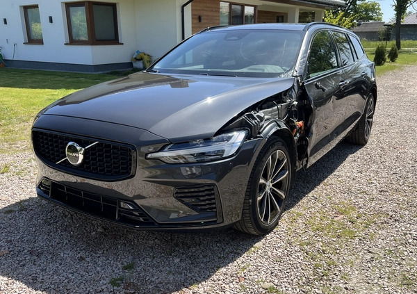 Volvo V60 cena 171900 przebieg: 2347, rok produkcji 2023 z Brodnica małe 106
